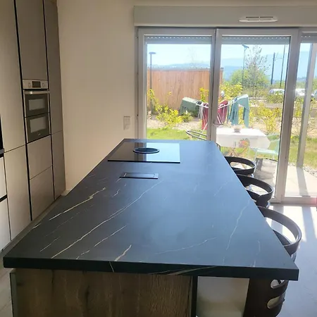 Rumilly, T3 Recent Proche Annecy Et Aix-les-bains Apartment Bloye